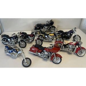 Motorcycle Model Lot of 8 Harley Davidson 2-3 Inch Tall, 5-6 Inches Length